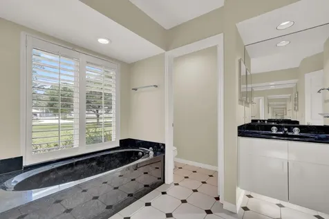 16026 N 75th Avenue Avenue N Palm Beach Gardens FL 33418