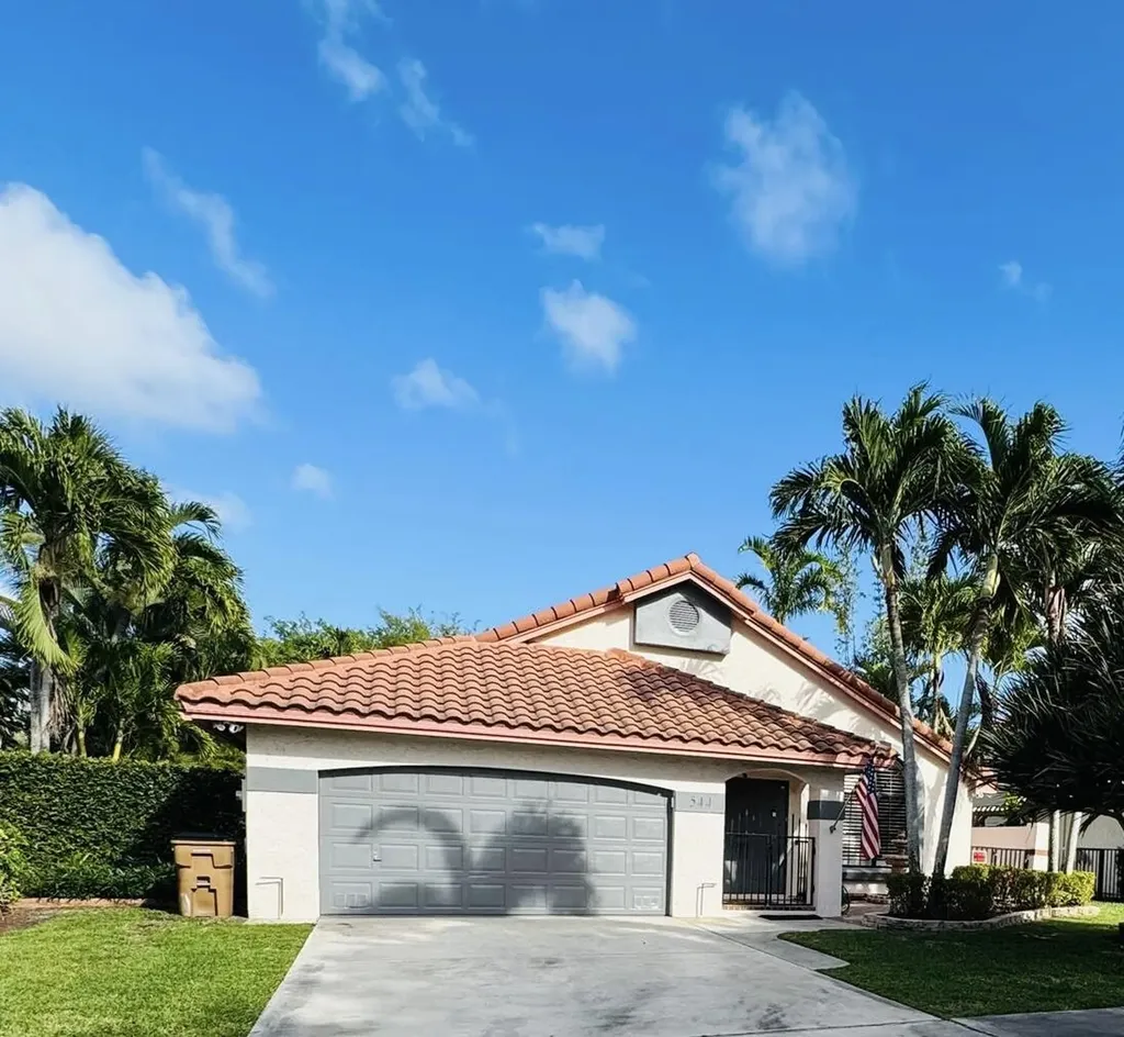 544 NW 38th Avenue Deerfield Beach FL 33442