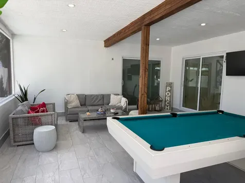 6861 Park Street Hollywood FL 33024
