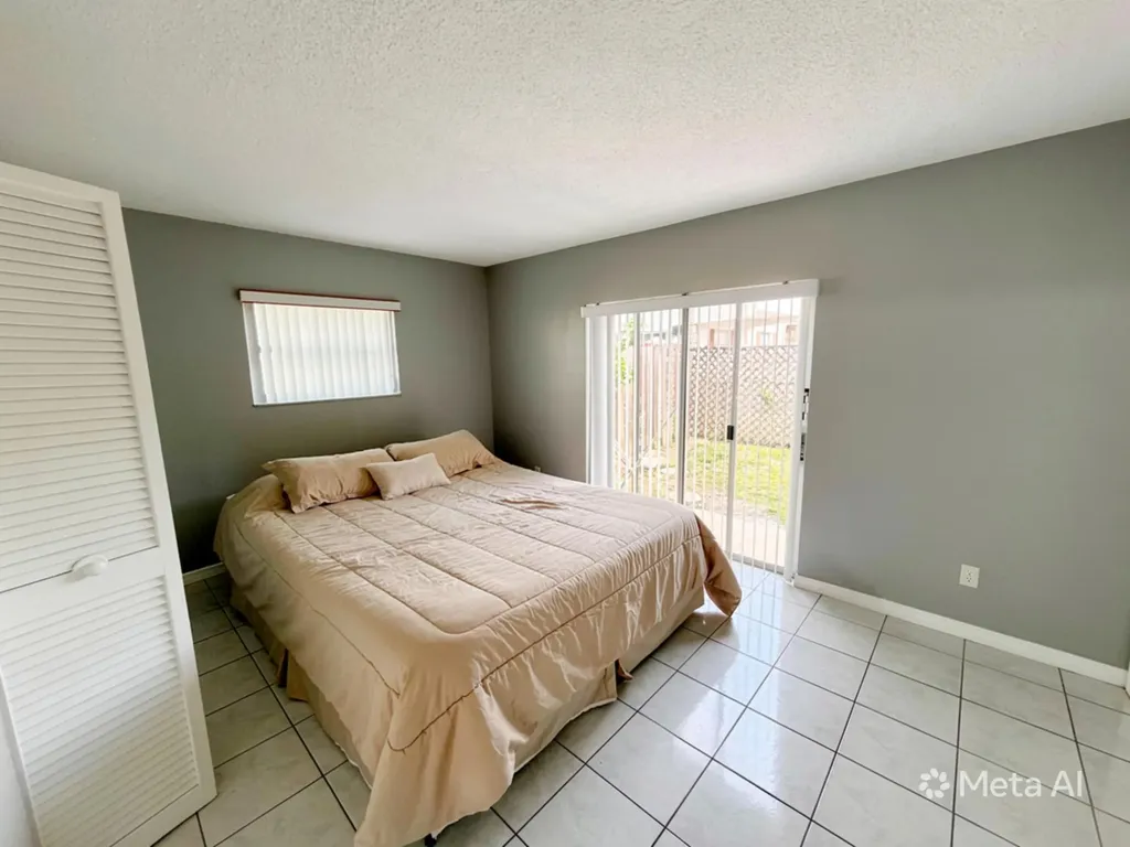 320 SW 1st Street Pompano Beach FL 33060