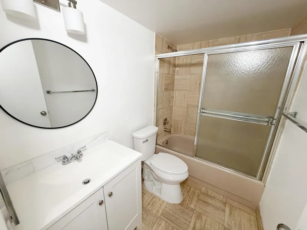 320 SW 1st Street Pompano Beach FL 33060