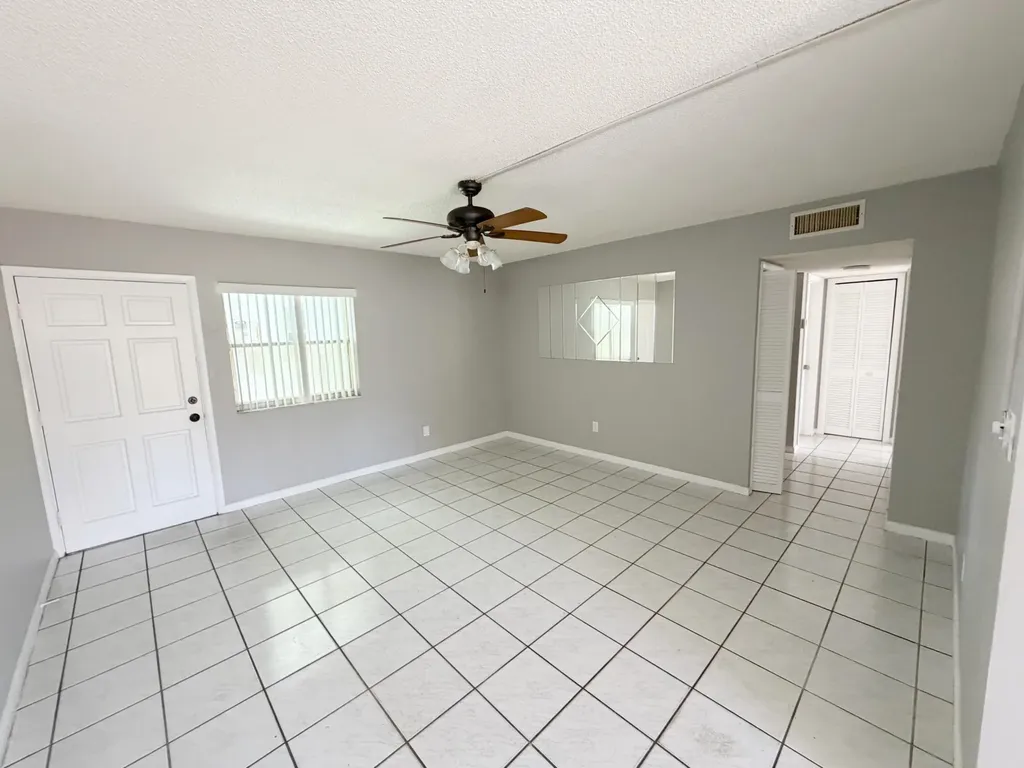 320 SW 1st Street Pompano Beach FL 33060