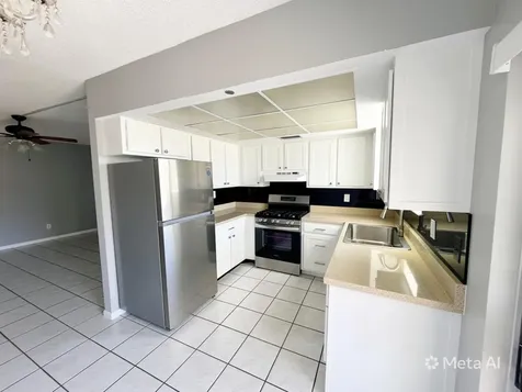 320 SW 1st Street Pompano Beach FL 33060