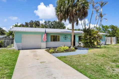 1671 SE 11th Street Stuart FL 34996