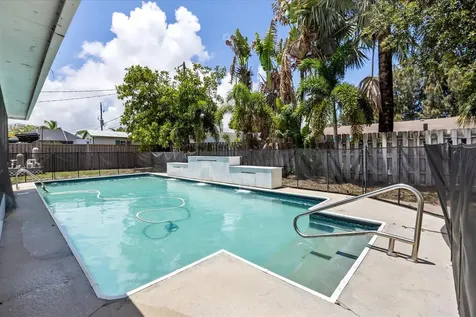 1671 SE 11th Street Stuart FL 34996