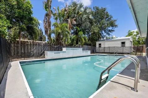 1671 SE 11th Street Stuart FL 34996