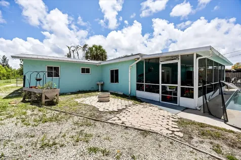 1671 SE 11th Street Stuart FL 34996