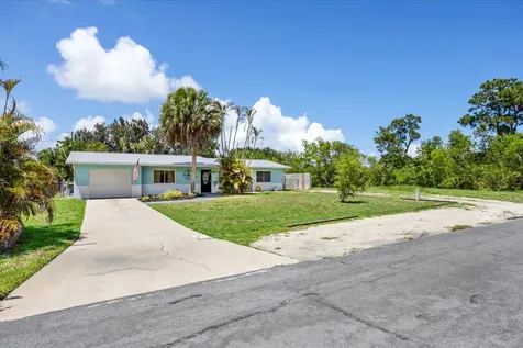 1671 SE 11th Street Stuart FL 34996