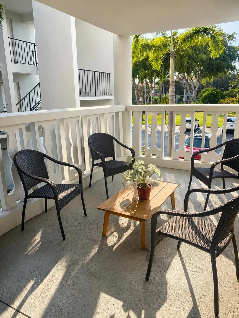 30 Colonial Club Drive Boynton Beach FL 33435