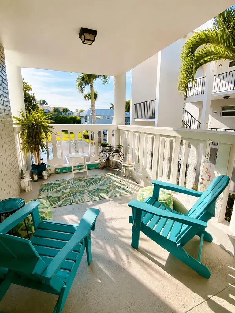 30 Colonial Club Drive Boynton Beach FL 33435