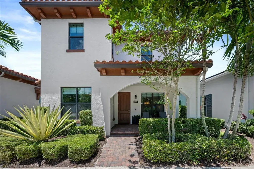 8039 Hobbes Way Palm Beach Gardens FL 33418