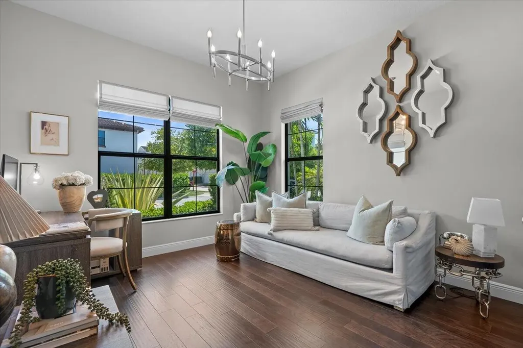 8039 Hobbes Way Palm Beach Gardens FL 33418