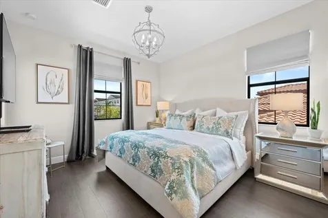 8039 Hobbes Way Palm Beach Gardens FL 33418
