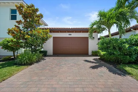 8039 Hobbes Way Palm Beach Gardens FL 33418