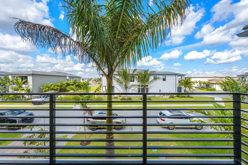 20414 Juniper Bay Avenue Boca Raton FL 33434