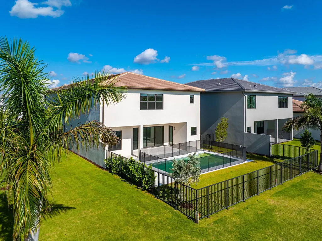 20414 Juniper Bay Avenue Boca Raton FL 33434