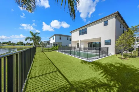 20414 Juniper Bay Avenue Boca Raton FL 33434