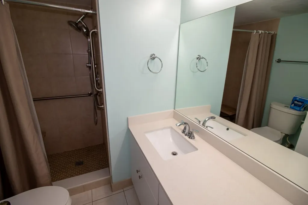 9621 Sunrise Lakes Boulevard Sunrise FL 33322