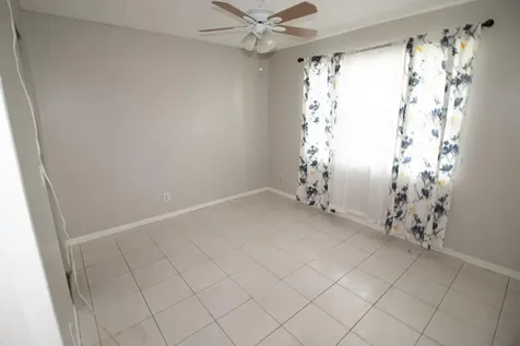 9621 Sunrise Lakes Boulevard Sunrise FL 33322