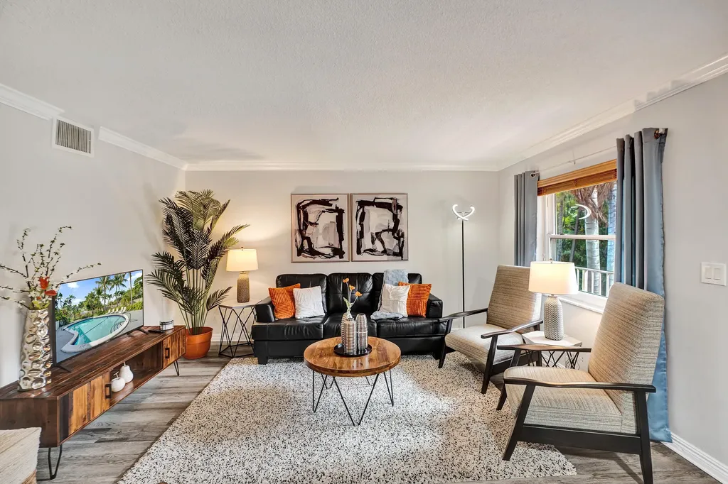 1125 NE 16th Place Fort Lauderdale FL 33305