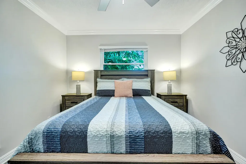 1125 NE 16th Place Fort Lauderdale FL 33305