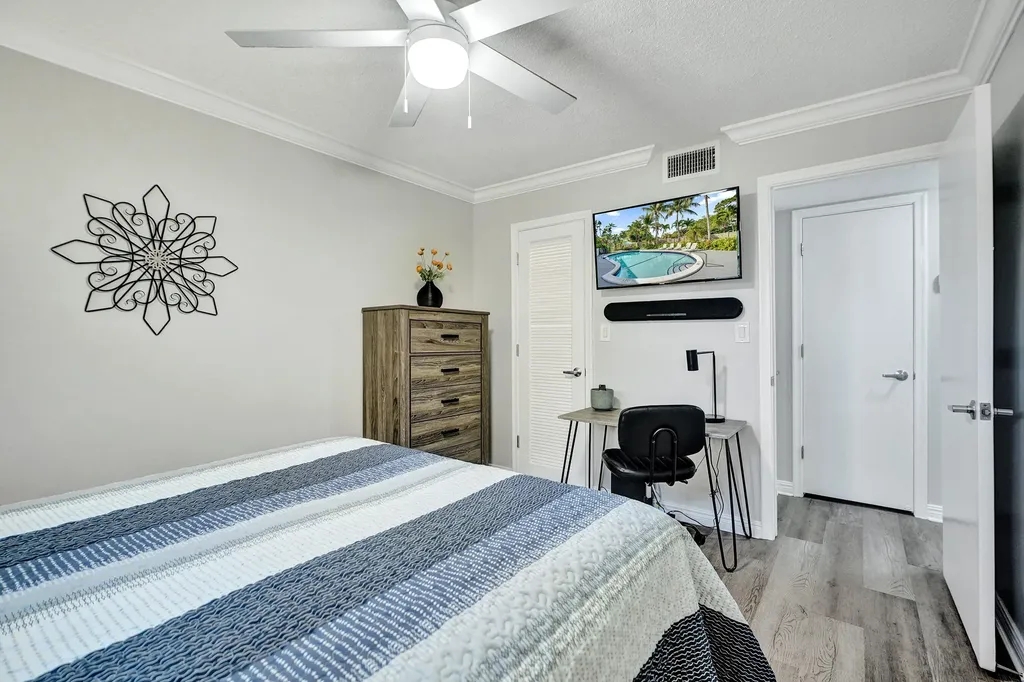 1125 NE 16th Place Fort Lauderdale FL 33305