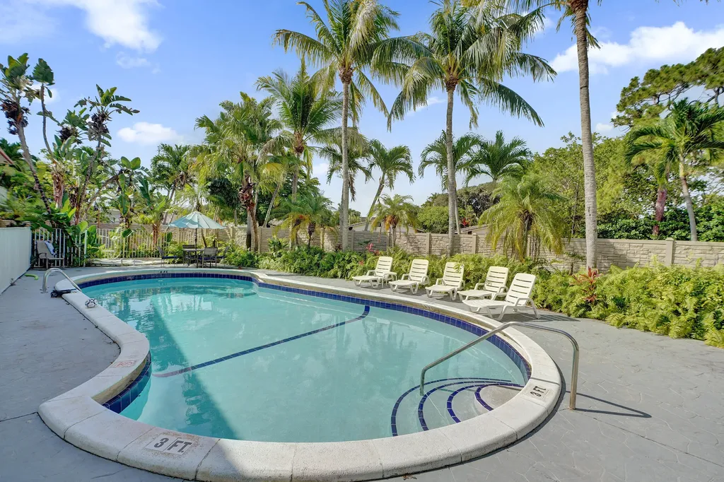 1125 NE 16th Place Fort Lauderdale FL 33305