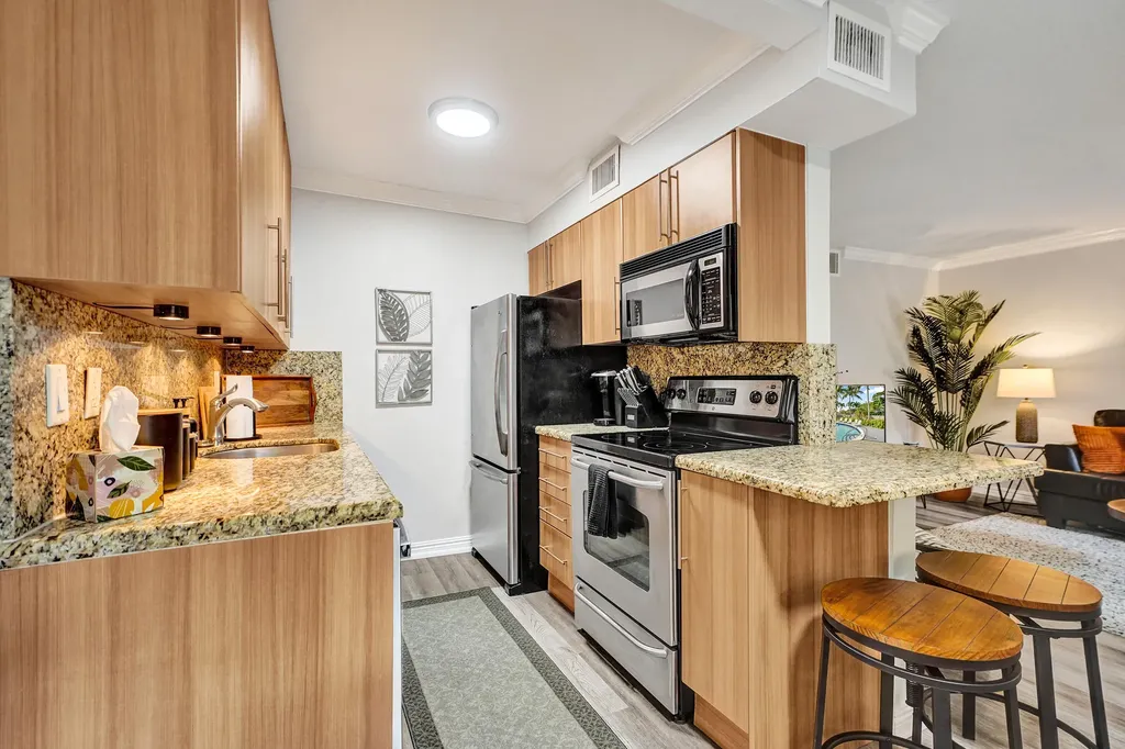 1125 NE 16th Place Fort Lauderdale FL 33305