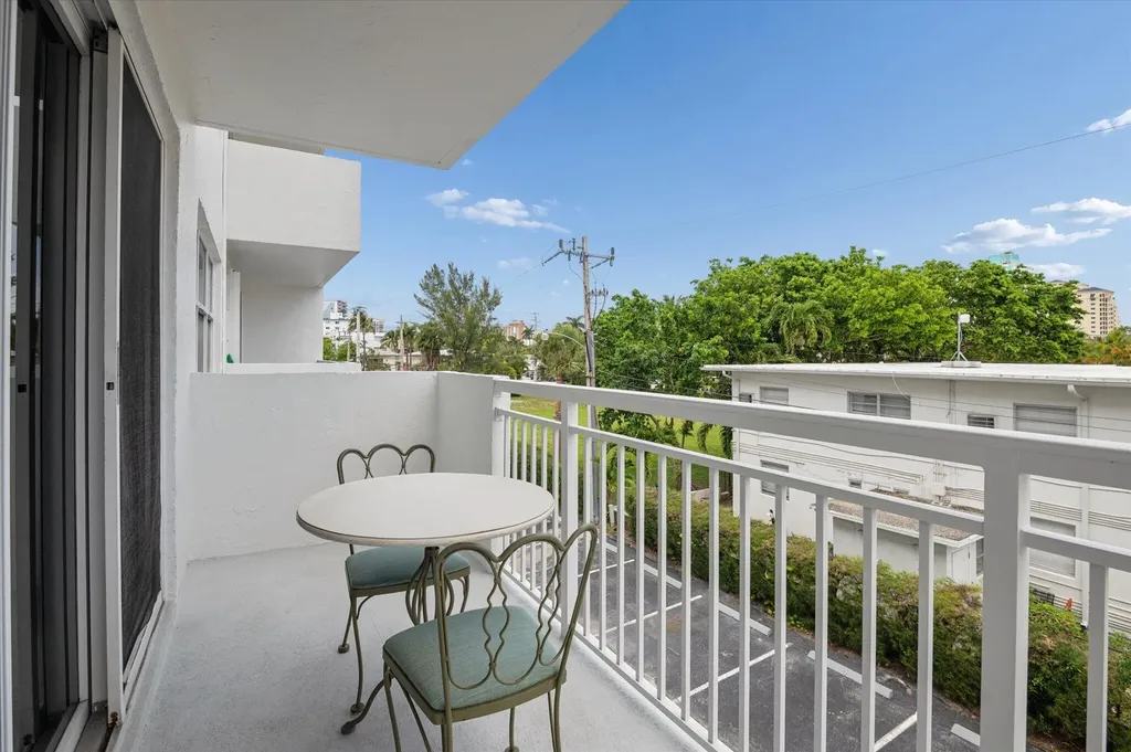 550 Bayshore Drive Fort Lauderdale FL 33304