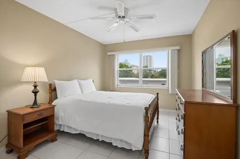 550 Bayshore Drive Fort Lauderdale FL 33304