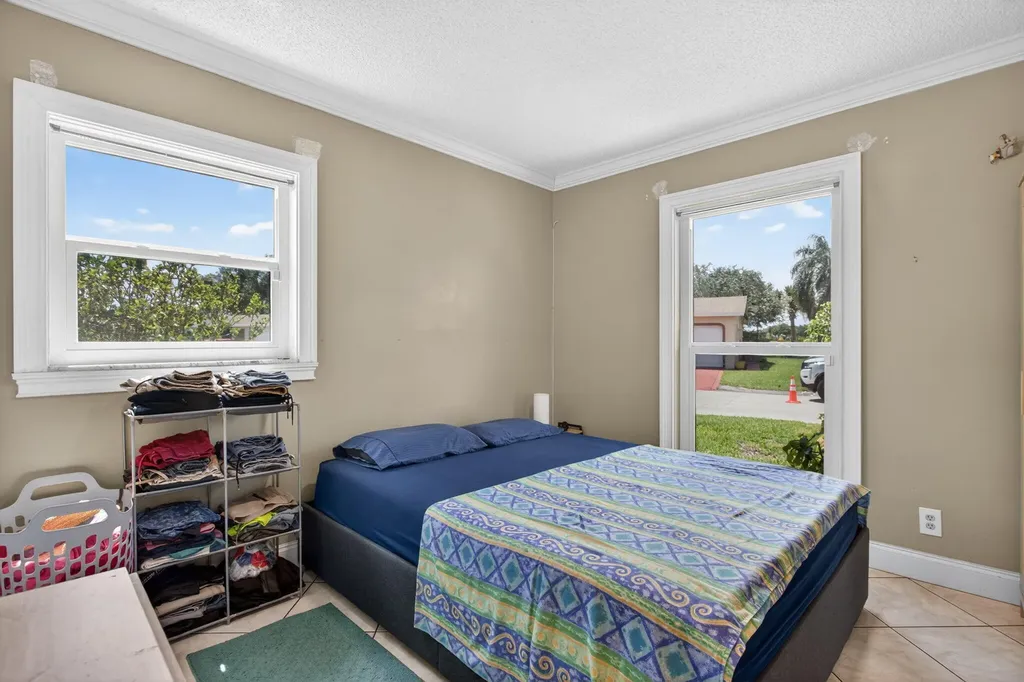 1601 NW 48th Place Deerfield Beach FL 33064