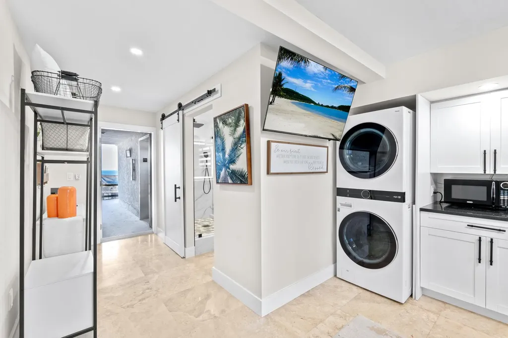 1160 Hillsboro Mile Hillsboro Beach FL 33062
