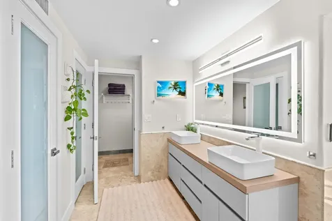 1160 Hillsboro Mile Hillsboro Beach FL 33062