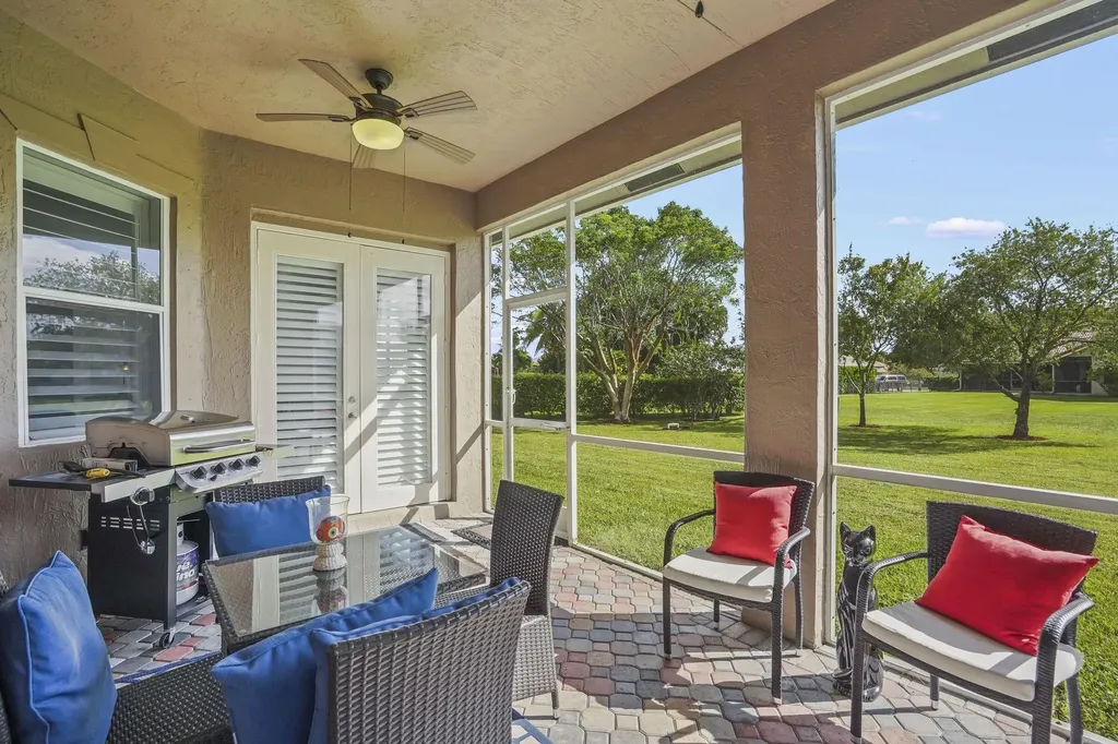 15705 Meadow Wood Drive Wellington FL 33414