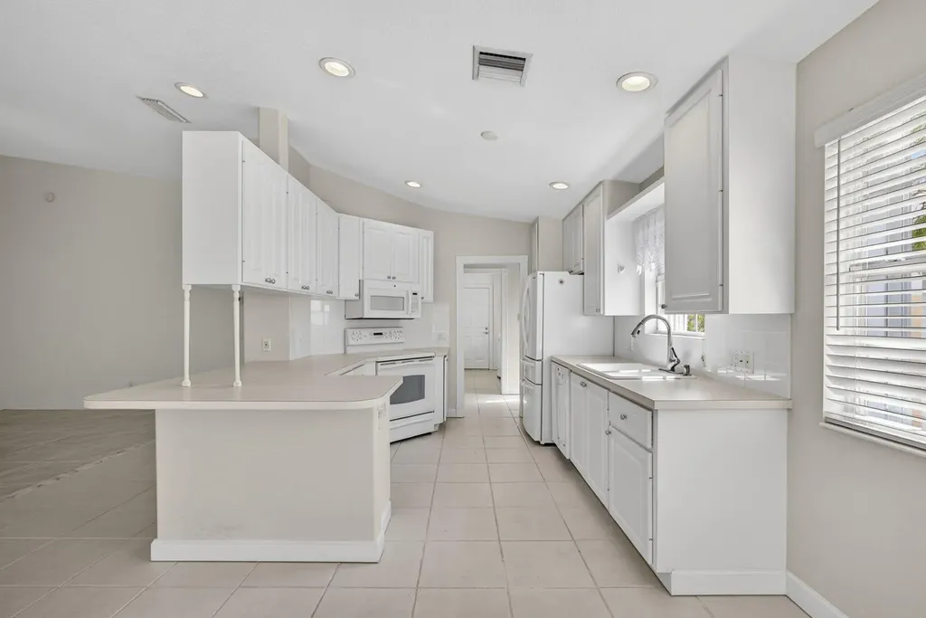 8093 Montserrat Place Wellington FL 33414