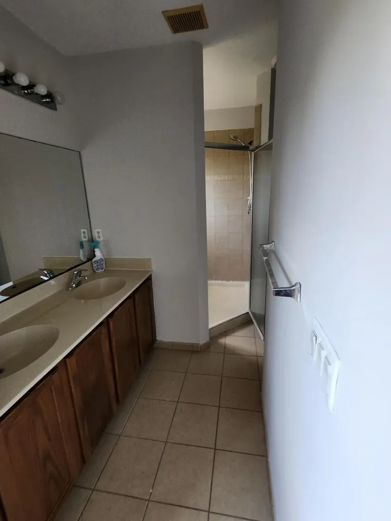 6097 United Street West Palm Beach FL 33411