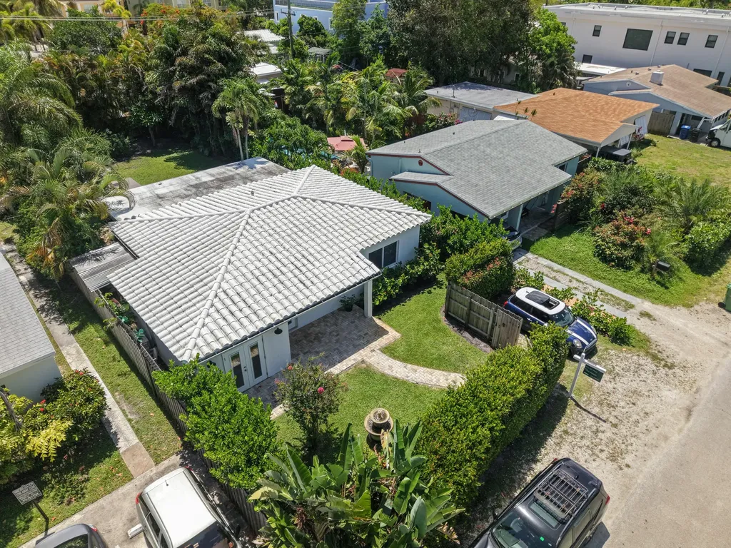 1236 NE 13th Avenue Fort Lauderdale FL 33304