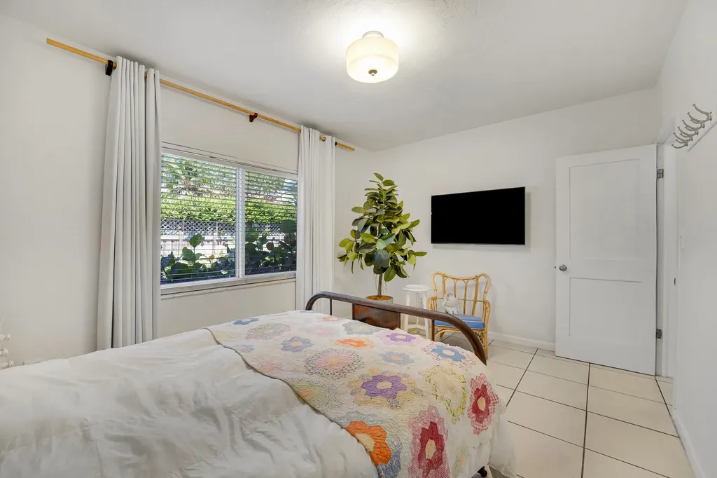 1236 NE 13th Avenue Fort Lauderdale FL 33304