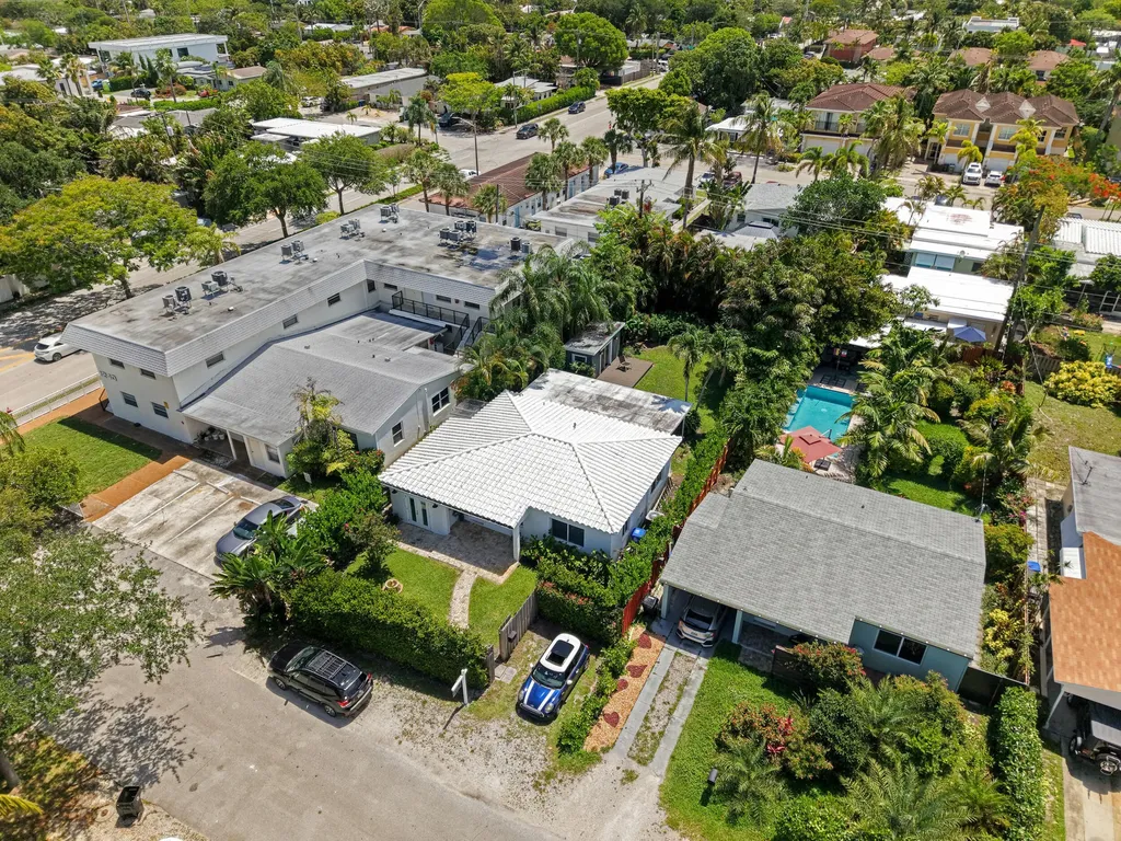 1236 NE 13th Avenue Fort Lauderdale FL 33304