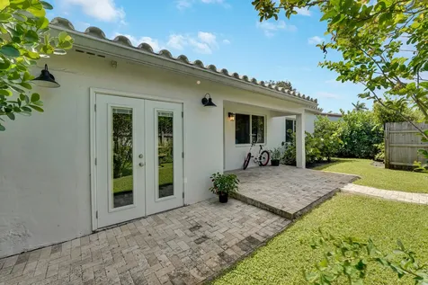 1236 NE 13th Avenue Fort Lauderdale FL 33304