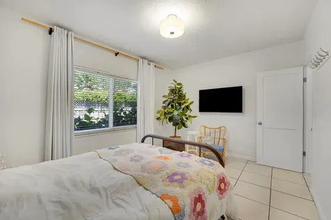 1236 NE 13th Avenue Fort Lauderdale FL 33304