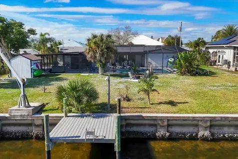 4430 Gardner Port Charlotte FL 33952