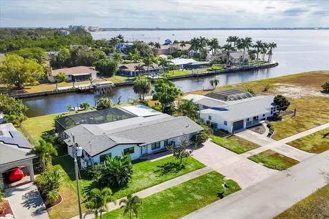 4430 Gardner Port Charlotte FL 33952
