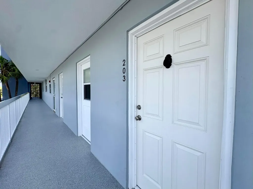 5700 NW 2nd Avenue Boca Raton FL 33487