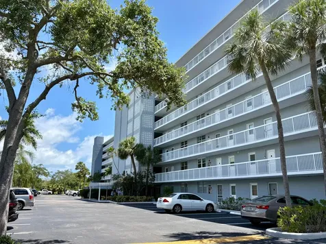 5700 NW 2nd Boca Raton FL 33487