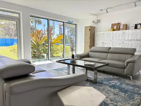 5700 NW 2nd Boca Raton FL 33487