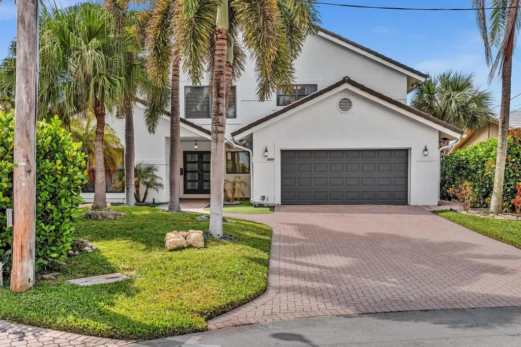 2888 NE 33rd Street Lighthouse Point FL 33064