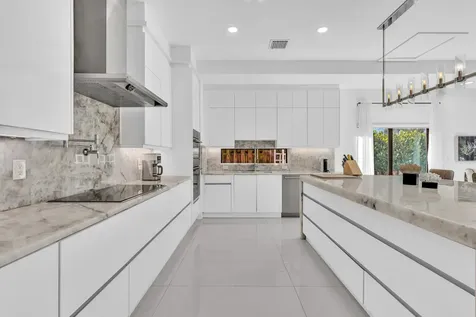 2888 NE 33rd Street Lighthouse Point FL 33064