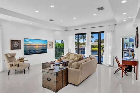 2888 NE 33rd Street Lighthouse Point FL 33064