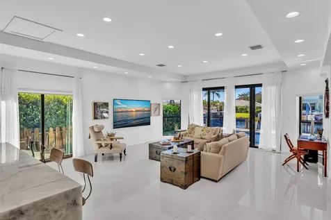 2888 NE 33rd Street Lighthouse Point FL 33064